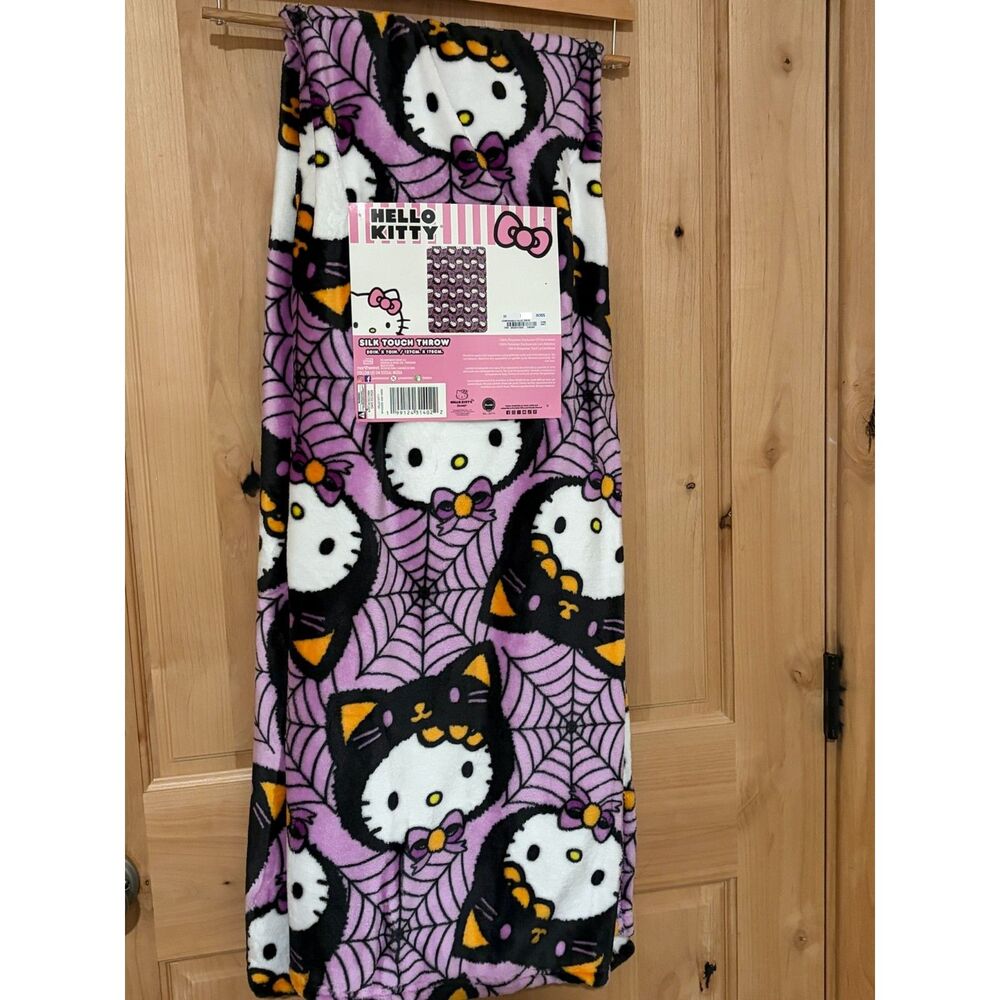 Hello Kitty Black Cat Costume Halloween Silk Touch Throw Spiderweb 50"x70" NWT